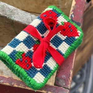 Needlepoint Needle Book